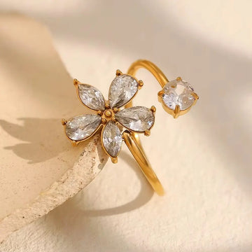Gold Flower Crystal Ring for Women – Elegant Floral Statement Ring